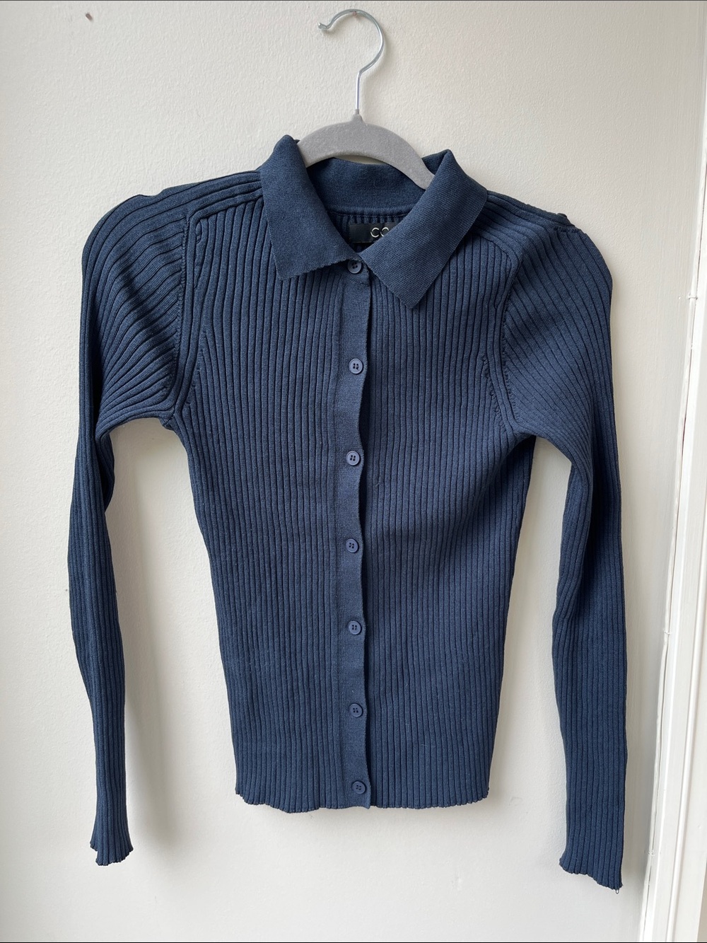 COS Slim Fit Ribbed Cardigan - Picture 3 of 7